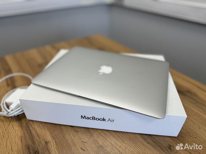 Apple MacBook Air