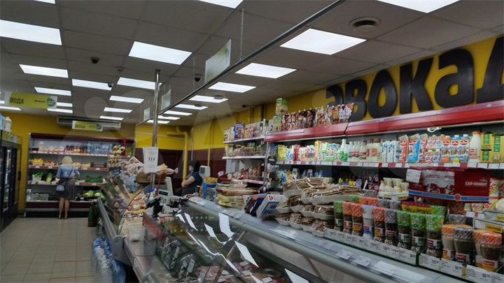 Продам торговое помещение, 1600 м²