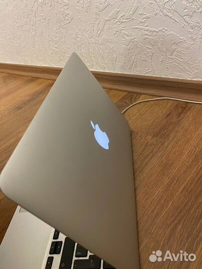 Apple MacBook Air 11 i7