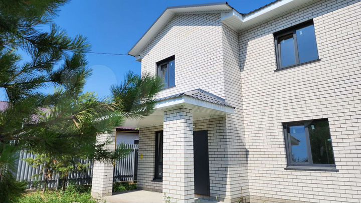 Дом 110 м² на участке 5 сот.