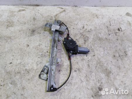 Стеклоподъемник электрический передний правый 1546