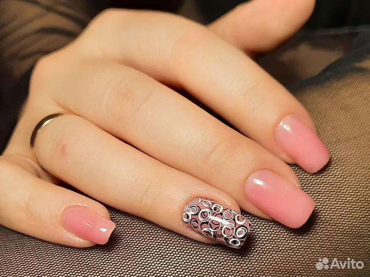 Маникюр, педикюр