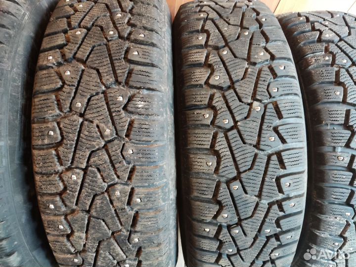 Комлект колес R15 на Киа Рио, Хундай Солярис