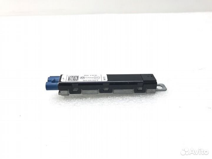 Усилитель антенны левый Volkswagen Polo 6R1 2020