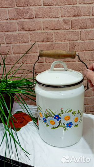 Бутыли стеклянные - 3л, 10 л, бидон 3л