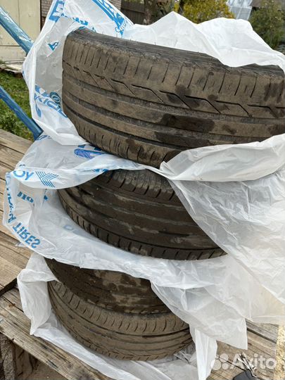 Bridgestone Turanza T001 215/55 R17