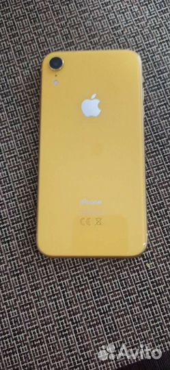 Телефон iPhone xr