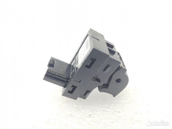 Кнопка стеклоподъемника передняя левая Bmw