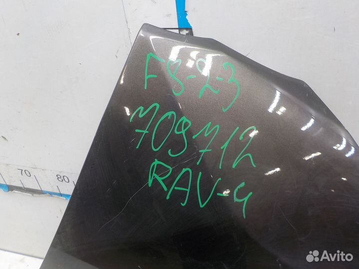 Крыло переднее правое Toyota RAV4