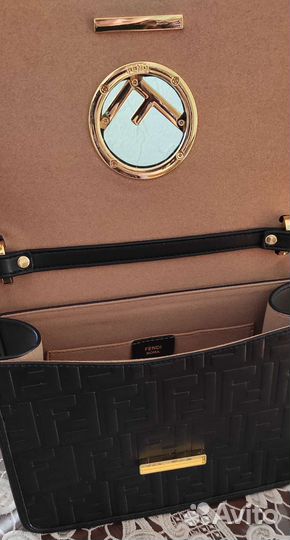 Женская сумка fendi