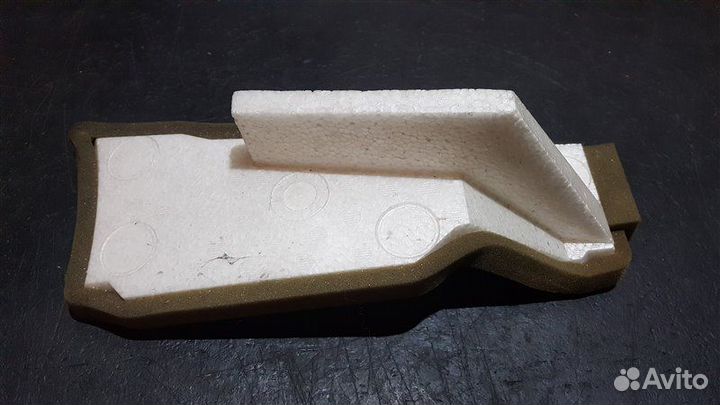 Пенопласт сабвуфера Subaru Forester SG5 EJ255 2005