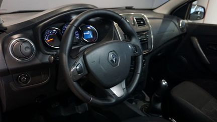 Renault Sandero 1.6 МТ, 2017, 104 137 км