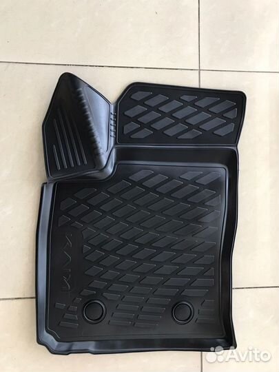 Коврики резиновые kaiyi E5