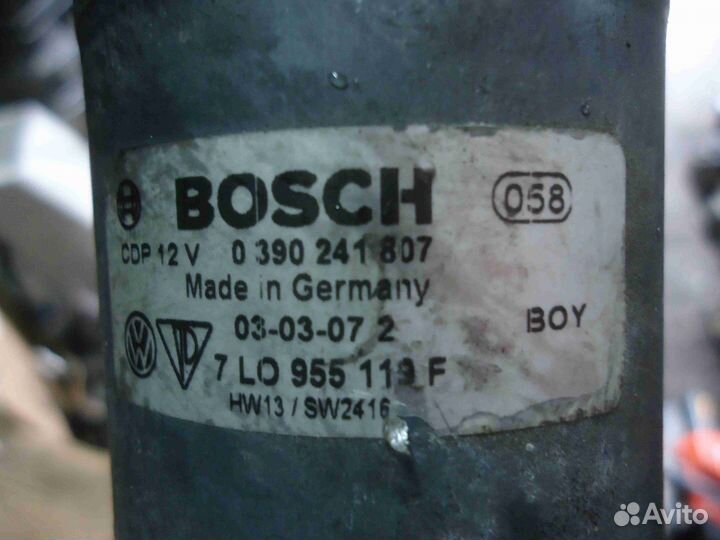 Моторчик передних стеклоочистителей (дворников) на