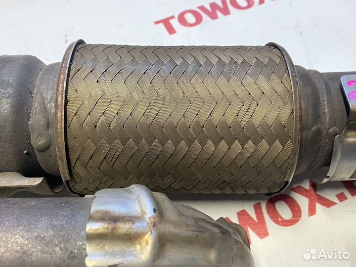 Приемная труба(штаны) Honda Legend KB2