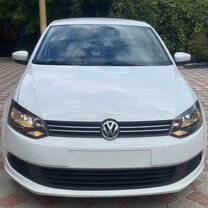 Volkswagen Polo 1.6 AT, 2014, 125 000 км, с пробегом, цена 1 150 000 руб.