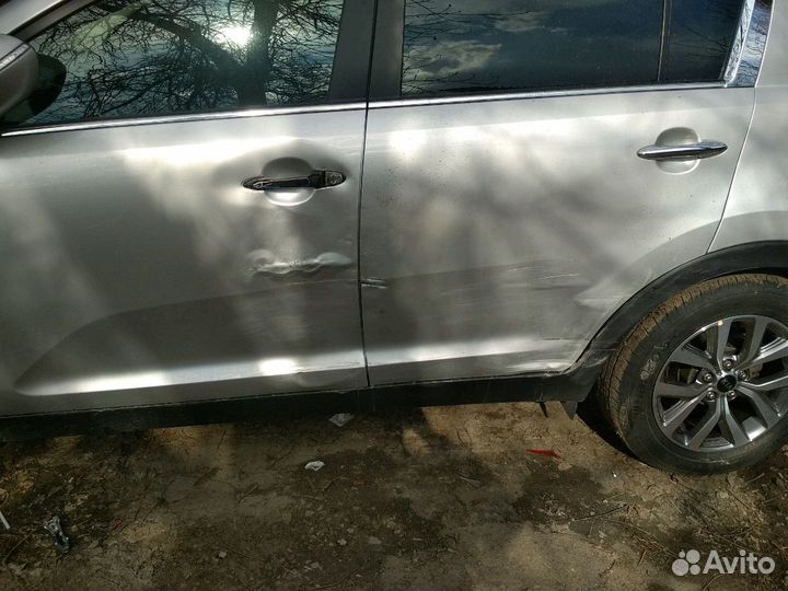 Двери kia Sportage 3