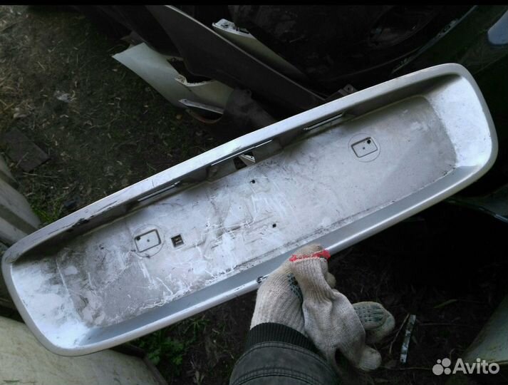 Накладка крышки багаж ниссан премьера Nissan P12