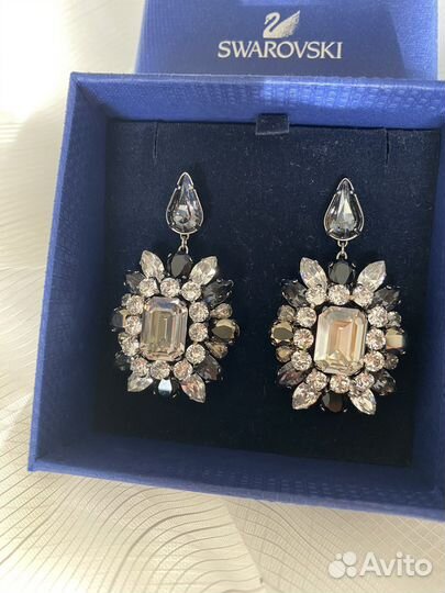 Swarovski серьги пусеты