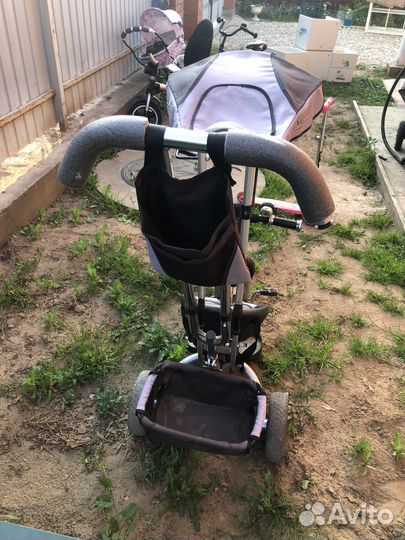 Детский велосипед с ручкой