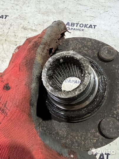 Ступица передняя Nissan Primera P11