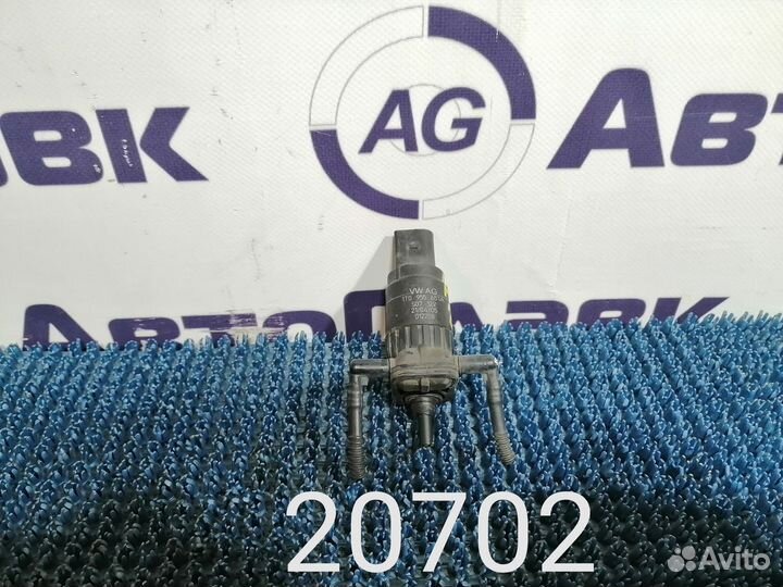 Мотор стеклоомывателя Audi A4