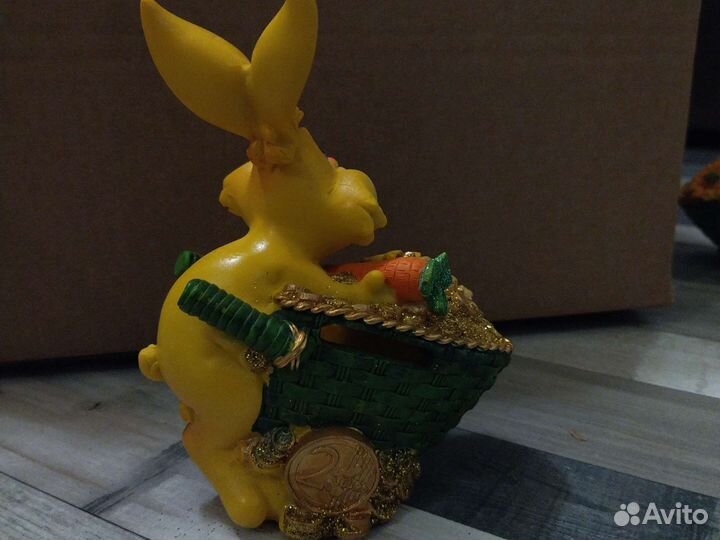 Копилка денежный заяц