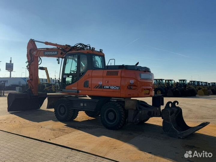 Колёсный экскаватор DOOSAN DX190W, 2010