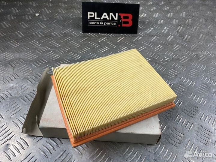 Фильтр воздушный двигателя General Motors 834581