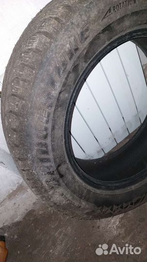 Bridgestone Ice Cruiser 7000 225/65 R17