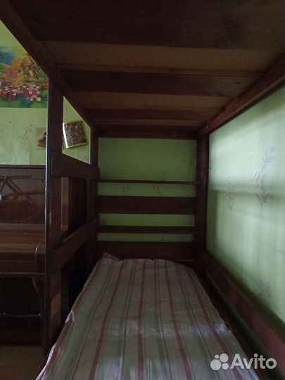 Кровать двухэтажка из натурального дерева