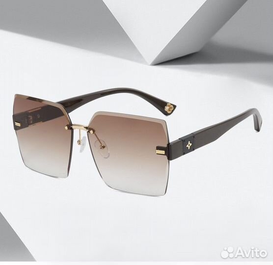 Солнцезащитные очки женские