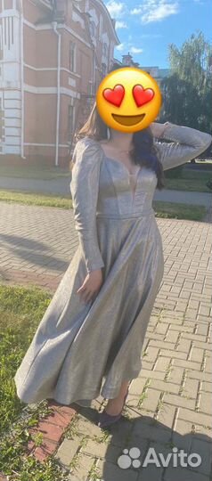 Вечернее платье