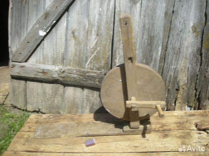 Точило старинное деревянное скально самовывоз