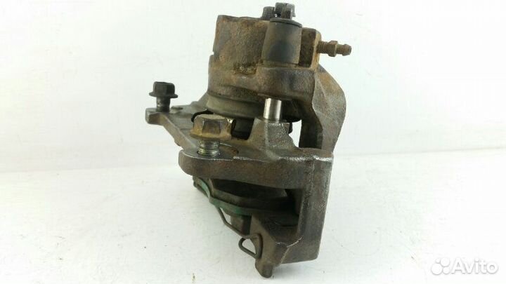 Суппорт передний правый Honda Accord CL9 K24A3