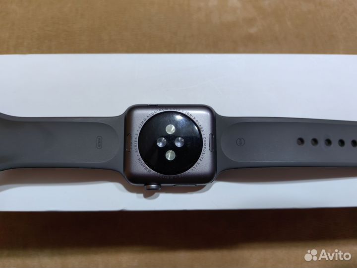 Часы apple watch 3 42mm