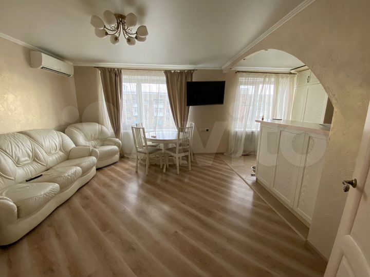 2-к. квартира, 47 м², 8/9 эт.