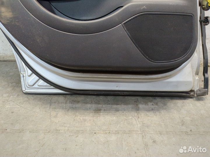 Дверь боковая левая задняя Citroen C4, 2006