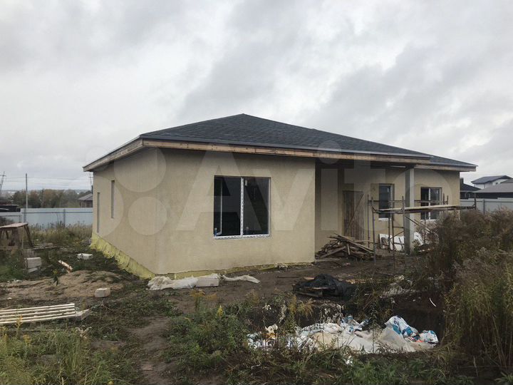 Коттедж 147 м² на участке 10 сот.