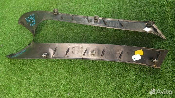 Обшивка двери багажника Volvo Xc90 B5254T2 2004