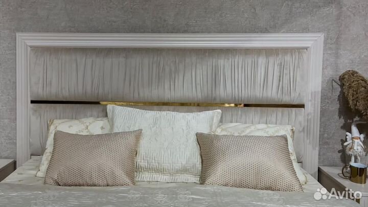 Спальный гарнитур Зара, комплект