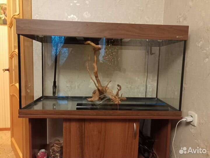 Новый аквариум с тумбой 200 литров