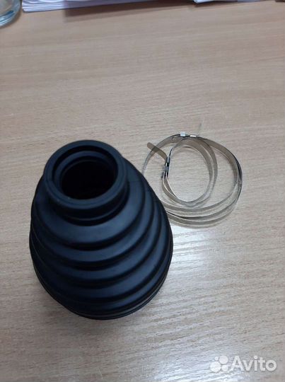 Кожух привода переднего Toyota RAV4 II, 2004