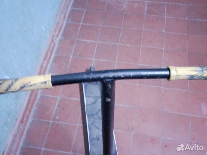 Трюковой самокат