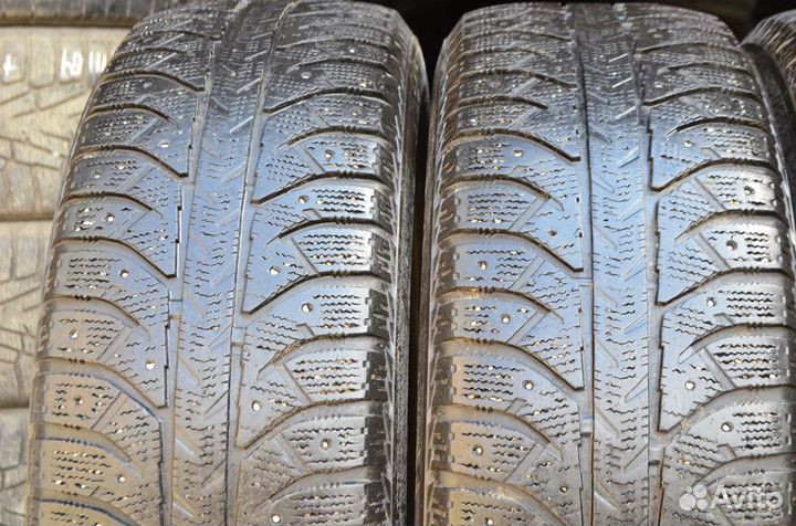 Bridgestone Ice Cruiser 7000 235/65 R17