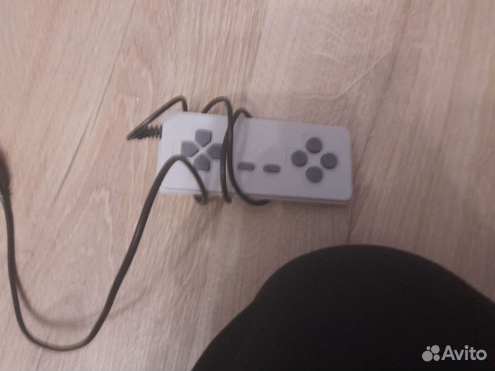 Игровая приставка dendy