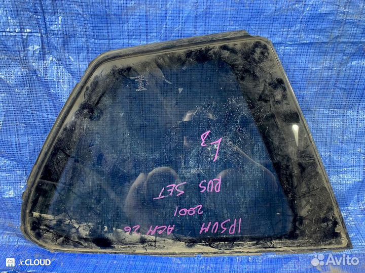 Стекло собачника на toyota ipsum ACM21 2azfe