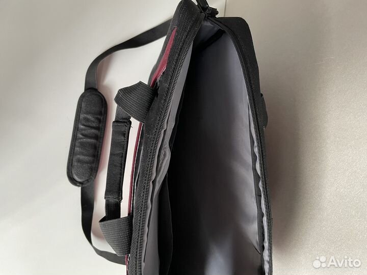 Сумка для ноутбука Belkin