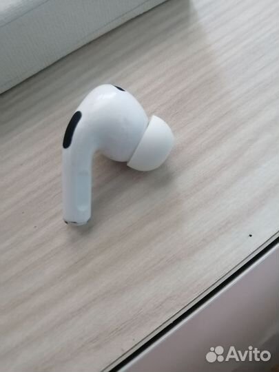 Правый наушник Airpods pro 2