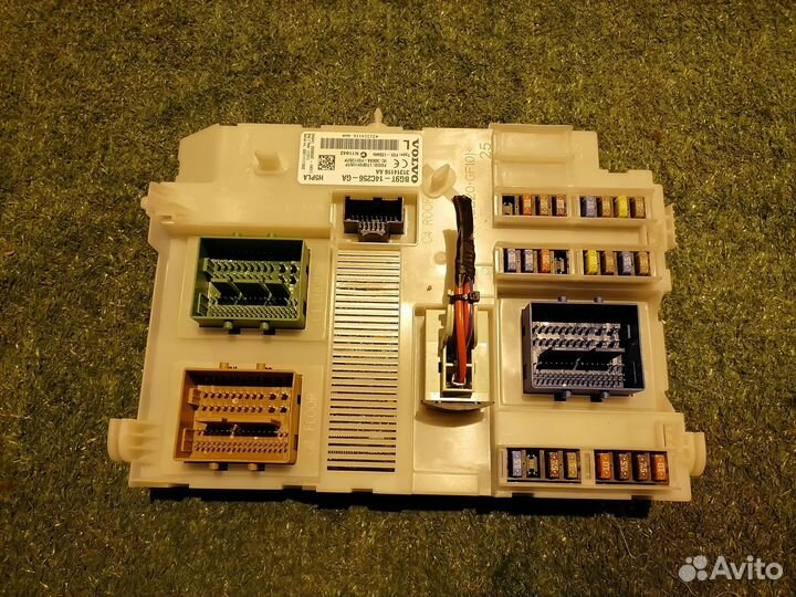 Блок предохранителей 31314116 AA Volvo S60 FS